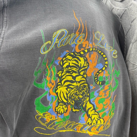 Urban Outfitters Pure Love Tiger Graphic Sweatshirt Anthropologie Free People - Picture 8 of 8